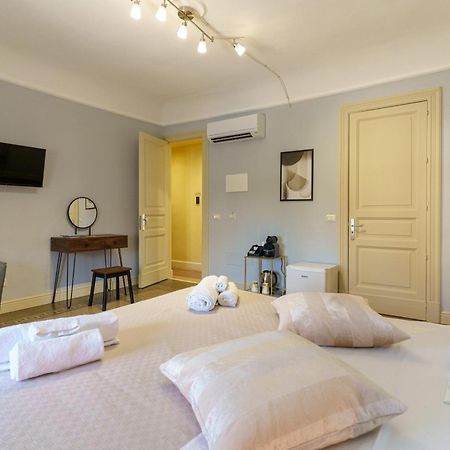 Bed and Breakfast La Finestra Sul Duomo Катания Экстерьер фото