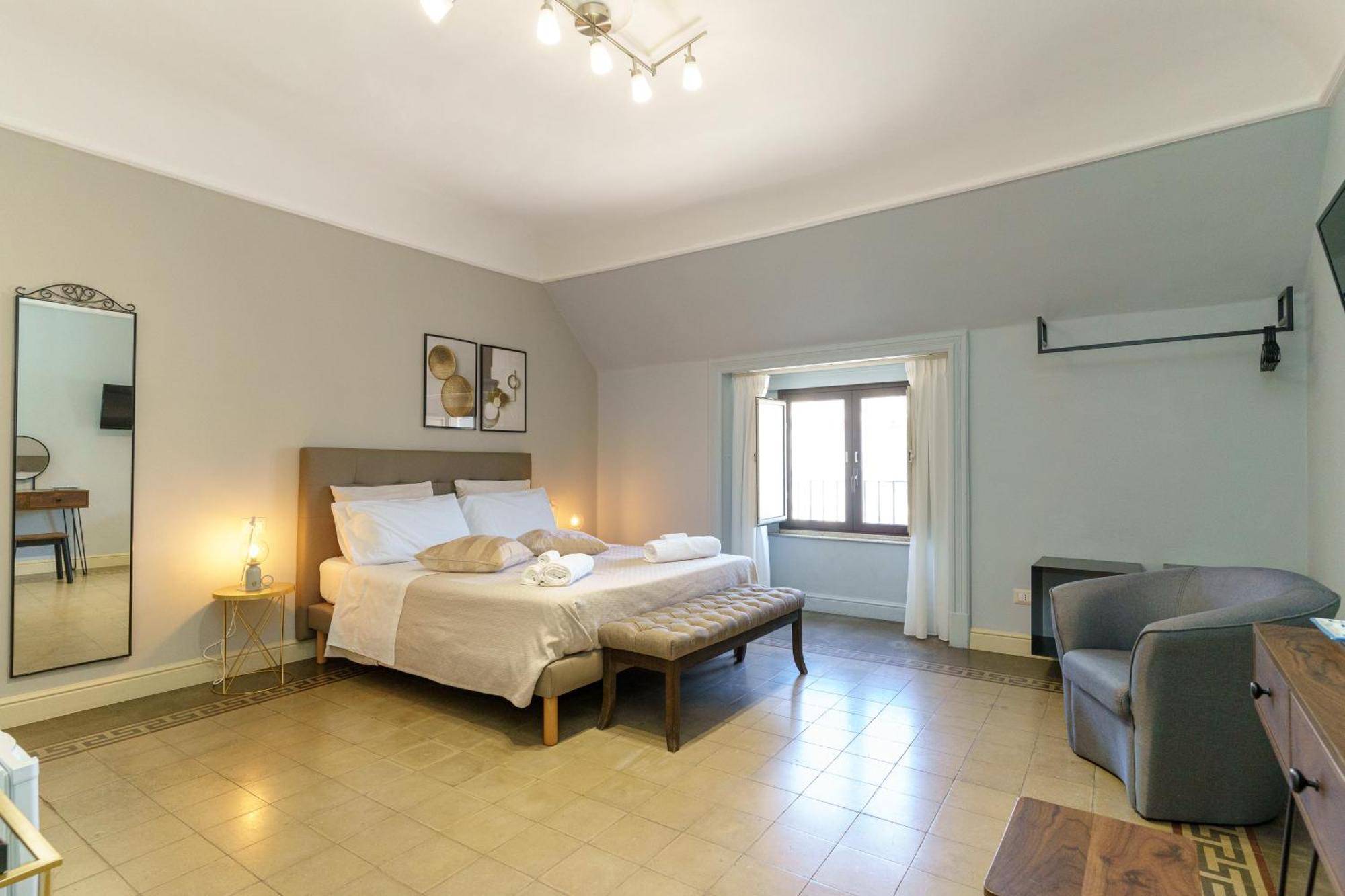Bed and Breakfast La Finestra Sul Duomo Катания Экстерьер фото
